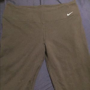 Women’s Nike leggings